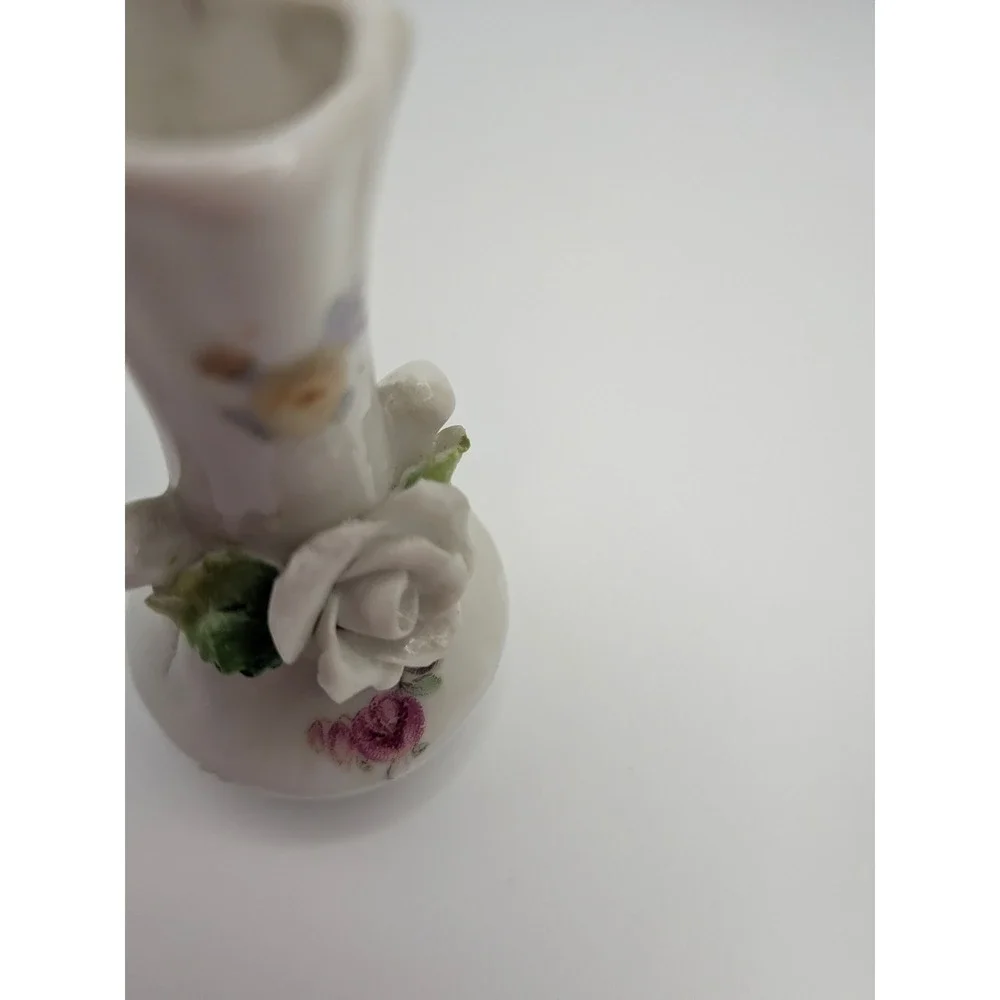 Vintage Germany Miniature Porcelain Bud Vases‎ Set Applied 3D Flowers White Blue